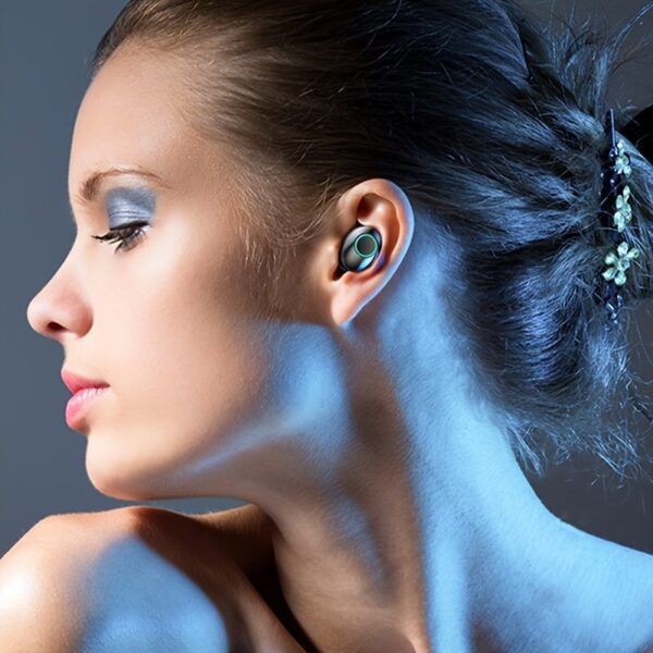 [HiFi Earbuds] HiFi Wireless Earbuds with Digital Display | Noise Reduction, 800mAh Lithium Battery, USB Type-C Charging, Volume Control, App Control, Durable Plastic Material, Anime Theme - Charger Not Included